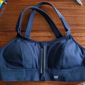 SHEFIT Ultimate Sports Bra